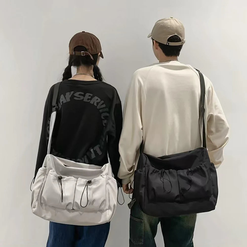Drawstring crossbody bag, large capacity shoulder bag, fashion zipper bag, men's and women's universal, applicable to school